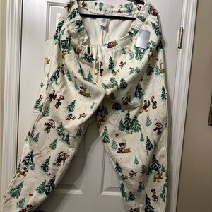 Disney lounge sweat pants  they match the zip sweatshirt I have posted